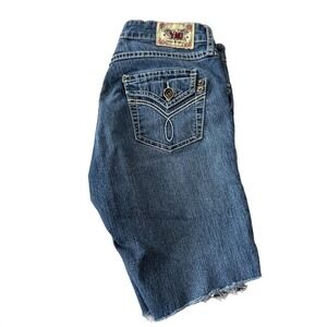 YMI Jeans Women's Denim Capri Shorts Distressed Frayed Hem Size 7